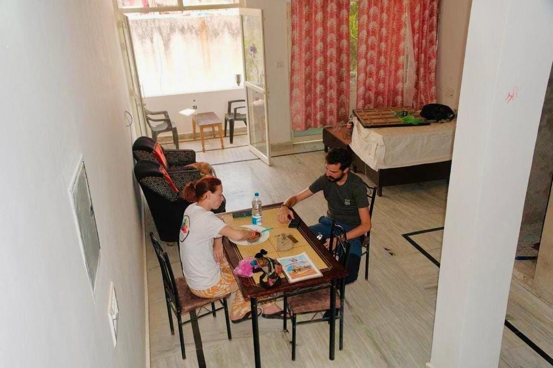 Backpackers Karma Home Stay Khajurāho Exterior photo